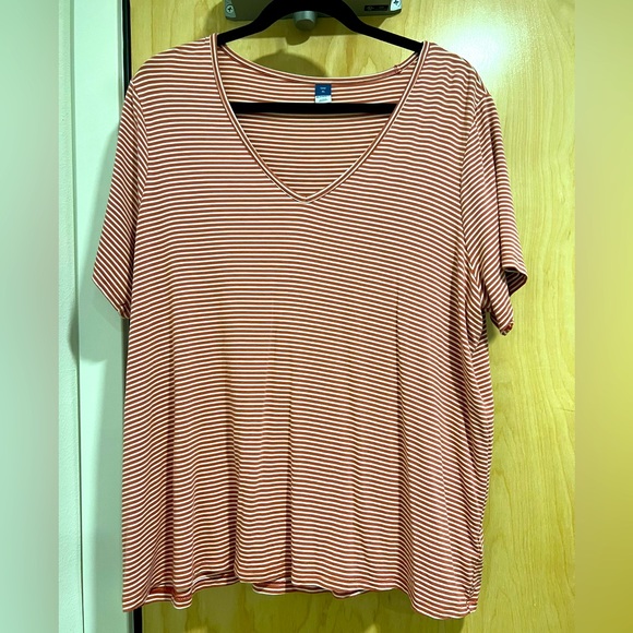 Old Navy Burnt Orange & White Striped V-Neck T-Shirt - Picture 1 of 4